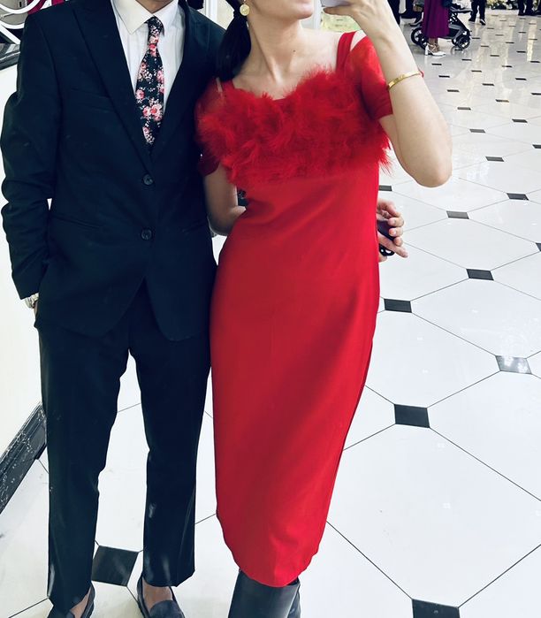 Продам платья по низким ценам