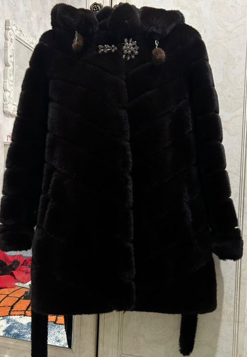 Шуба с капишоном