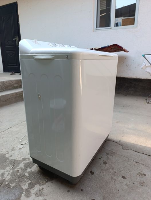 Продам стиральную машину полавтомат