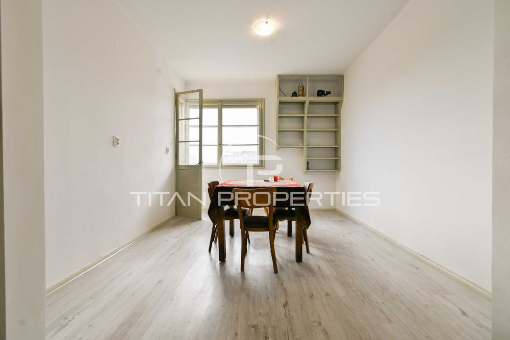 Продава се Тристаен апартамент в София, Банишора - 86 кв.м за 2530 €/кв.м - Снимка #4