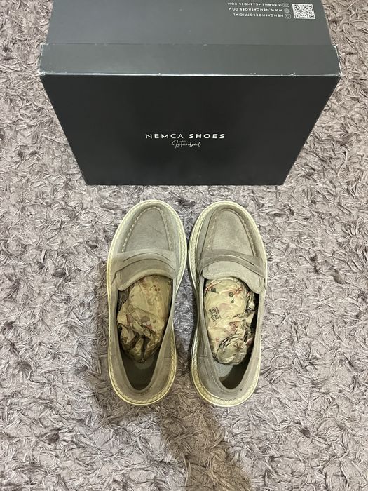 лоуфъри от естествен велур