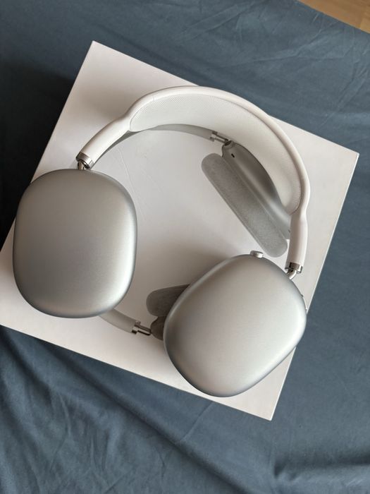 Продам наушники, не пользовался