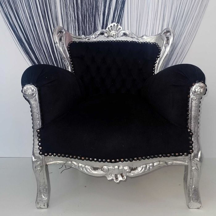 Детски бароков фотьойл в черно