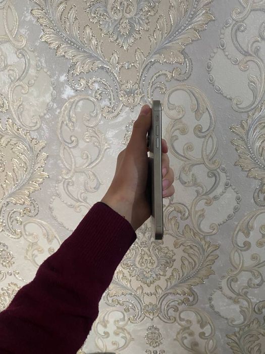 iPhone xr 15 pro korpusi qoyilgan