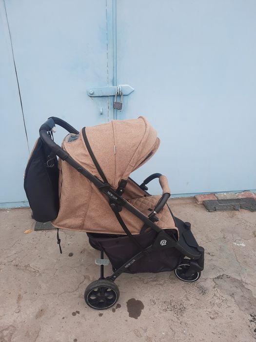 Продам коляску детскую