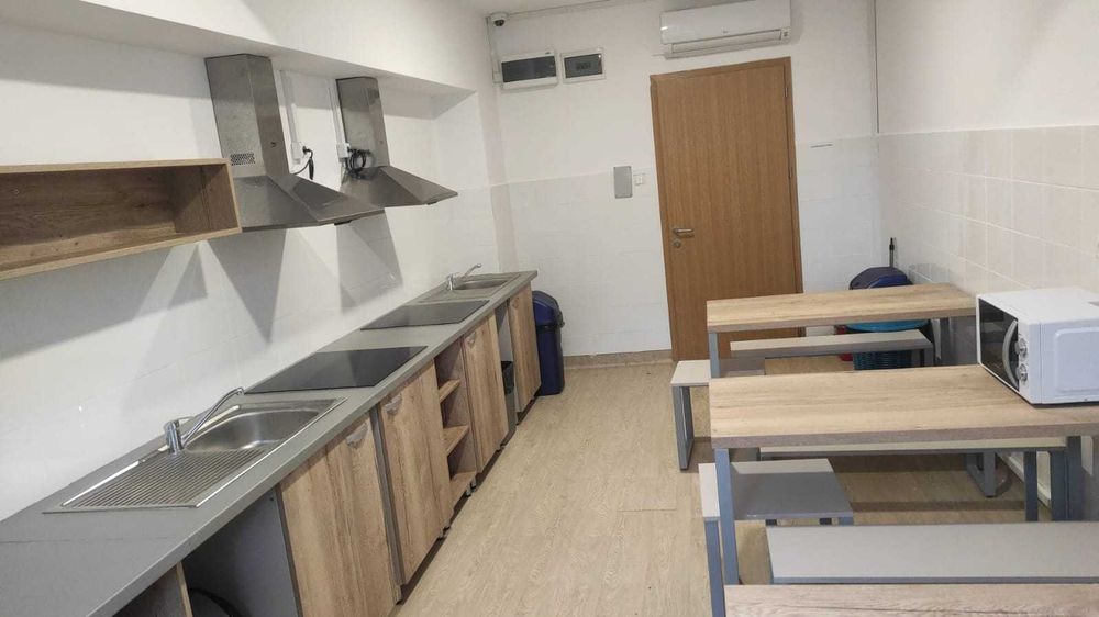 servicii cazare personal