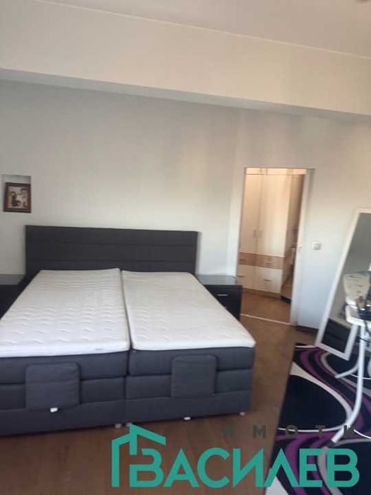 Продава се Тристаен апартамент в София, Център - 132 кв.м за 1237 €/кв.м - Снимка #7