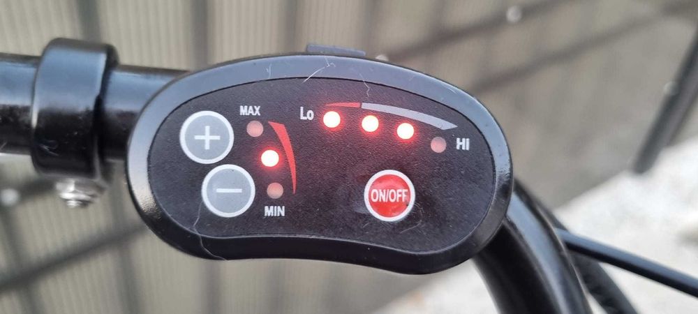 Bicicleta electrica asistata 28" 36v 250w acumulator nou