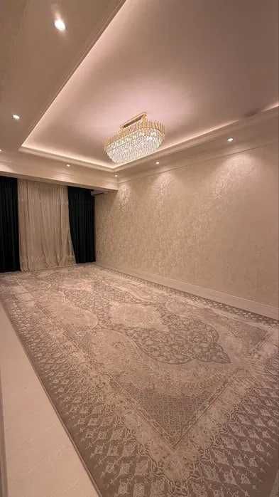 СУПЕР ЛОКАЦИЯ!Новостройка 2 хона, 80м2 квартира сотилади!Кадастр БОР!