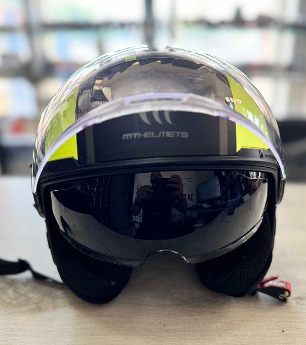 Мото каска MT Helmet Viale SV XL + калъф