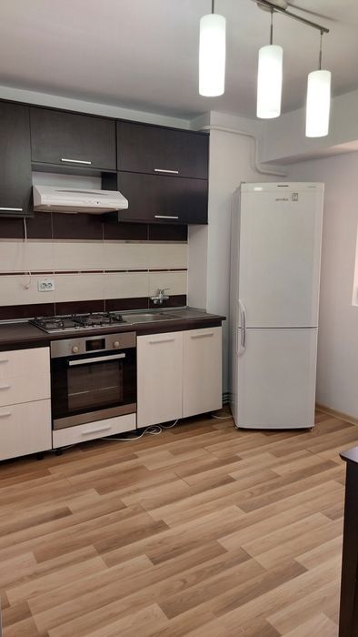 Proprietar închiriez Ap.1 cam. Buzăului, Șc. 2