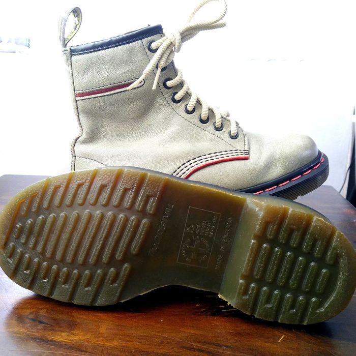 Dr. Martens 1A37 Lipstick MIE колекционерски кубинки, номер 35.5, UK3