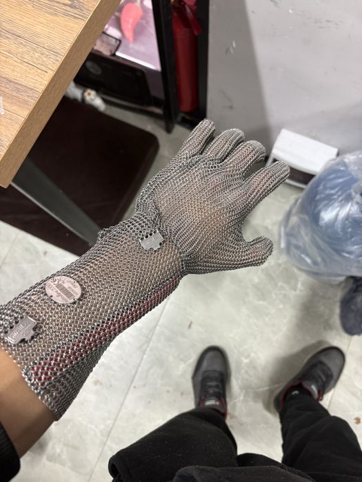 Кольчужная перчатка