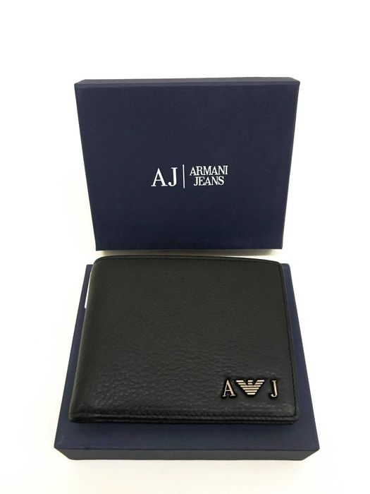 Промо мъжки подаръчен комплект Armani Jeans 009/001 !