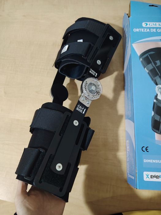 Orteză pentru genunchi