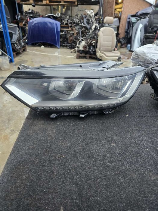 Фарове пасат B8 ксенон лед