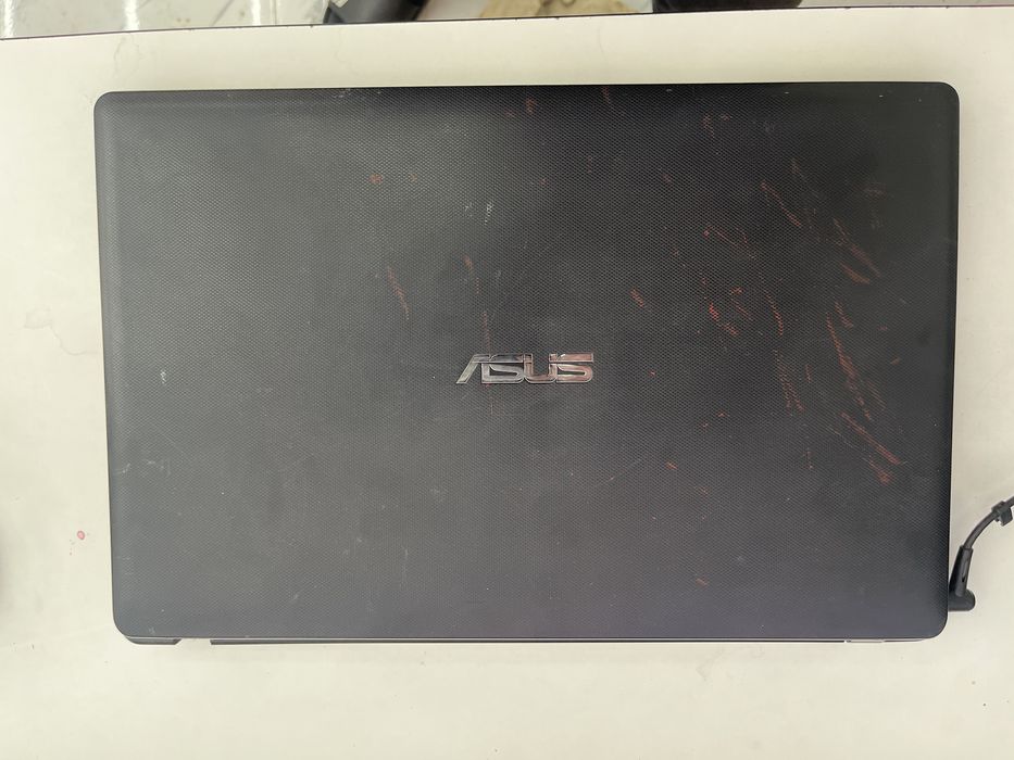 Asus X552E Notebuk