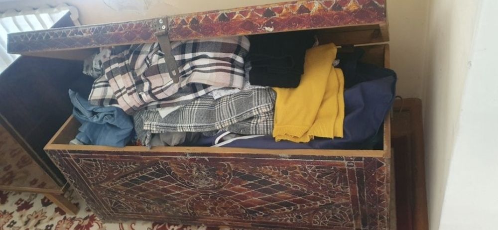 Сундук 2 штуки. В отличном состоянии. Целые.