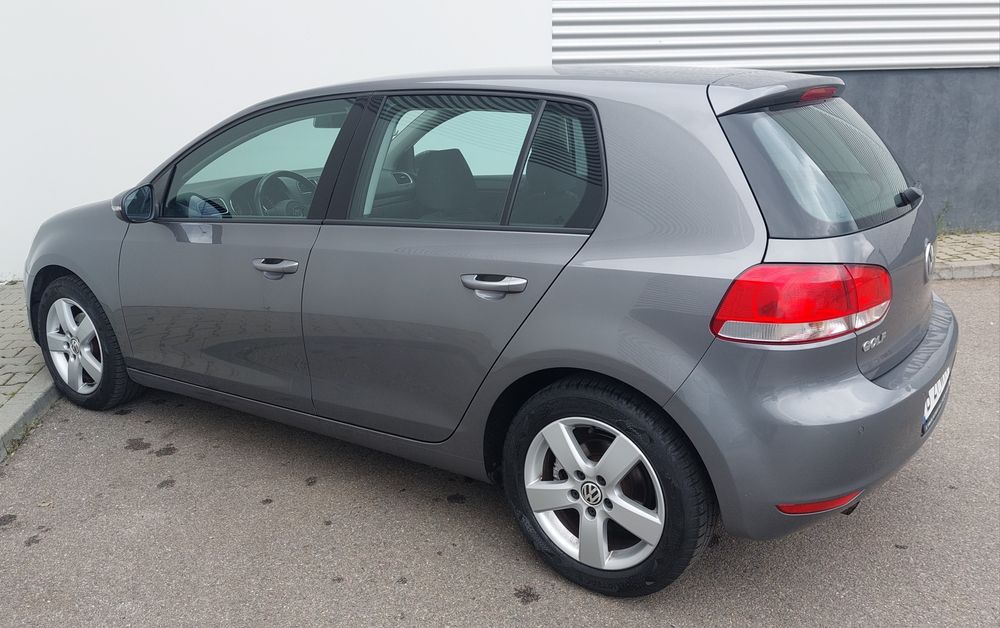 VOLKSWAGEN Golf 2011 — imagine 4