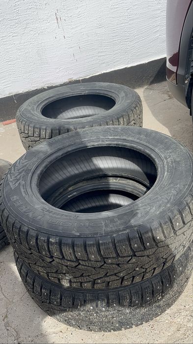 Продам зимние шины 14