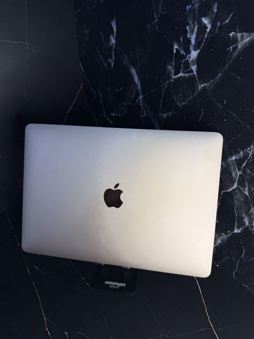 Macbook Air 2020 inch 13/ Макбук эйр 2020