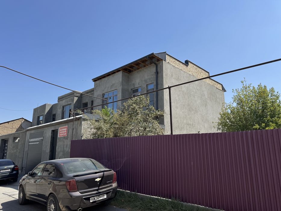 Продается дом (ТАНХАУС)