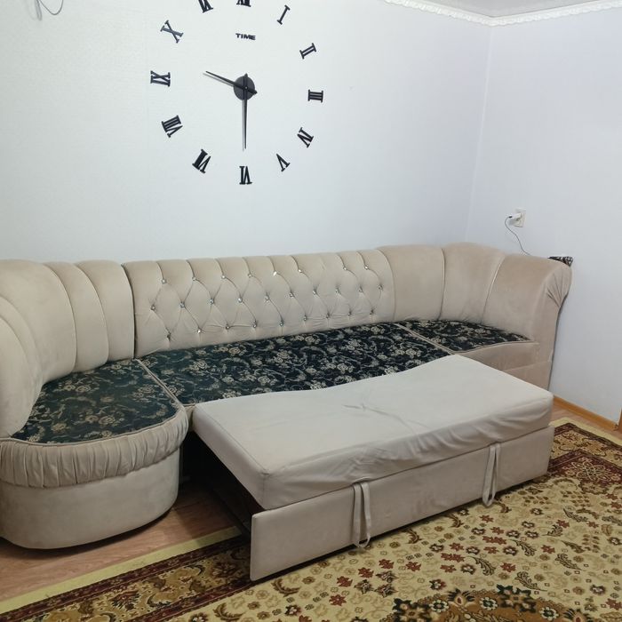 Продаётся диван в хорошем состоянии