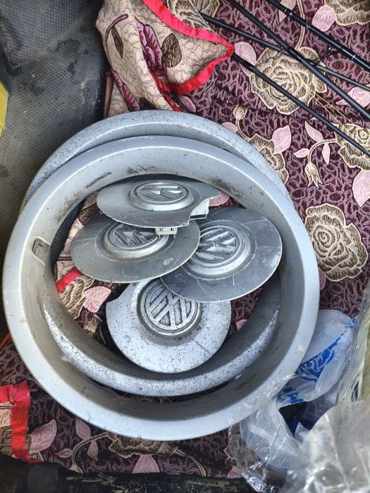 Продам колпаки Фольксваген