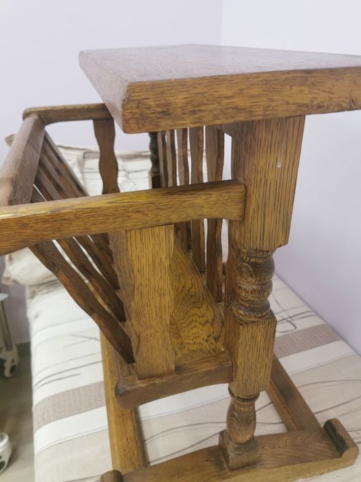 Дървена мебел, за книги с плот