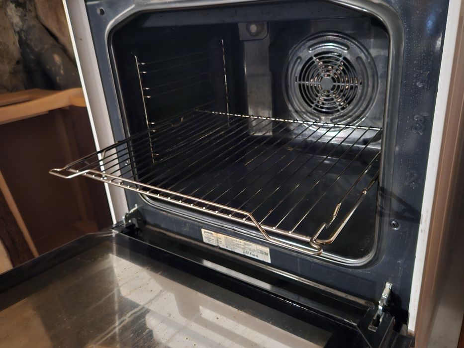 Готварска печка с фурна Gorenje