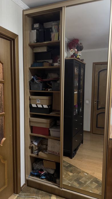 Продаю шкаф-купе