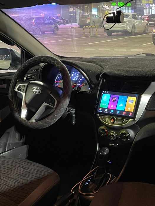 В продаже Акцент 14г , 1.6 объем