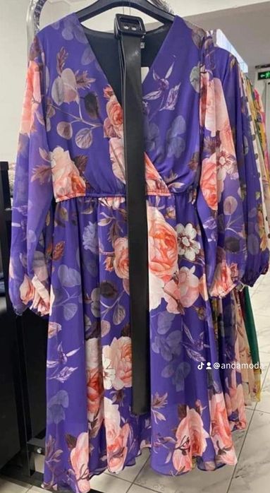 Rochii elegante marimi 44 46 48 50 din mătase