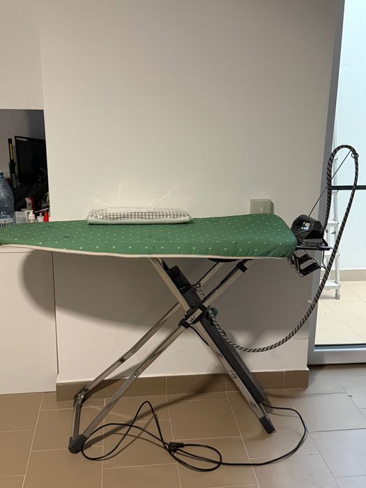 Stație de călcat LauraStar