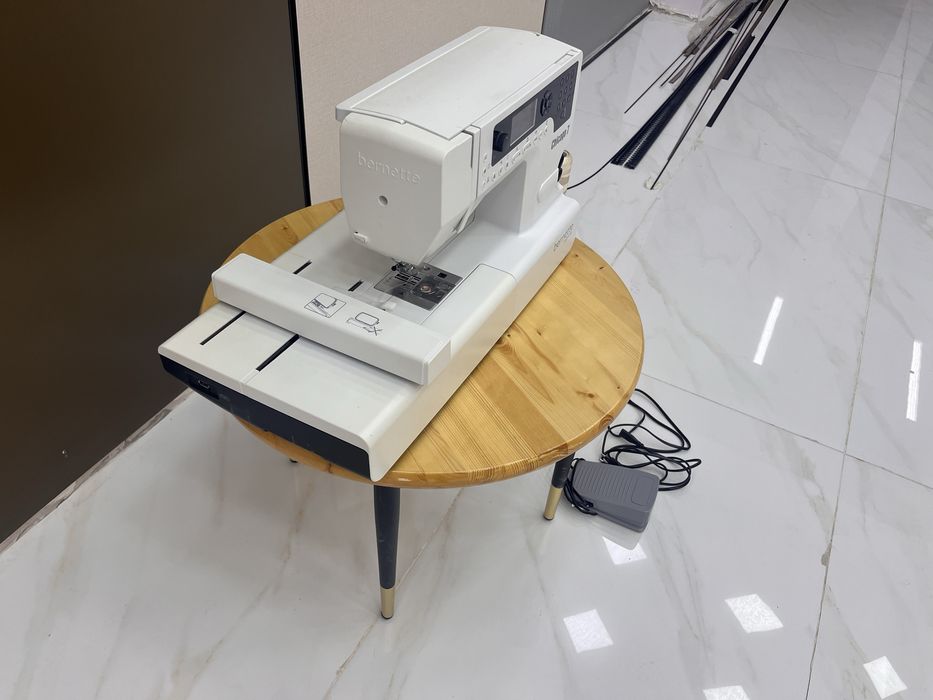 Швейная машина Bernette chicago 7