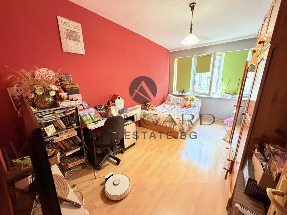 Продава се Тристаен апартамент в Пловдив, Кючук Париж - 60 кв.м за 1950 €/кв.м - Снимка #9