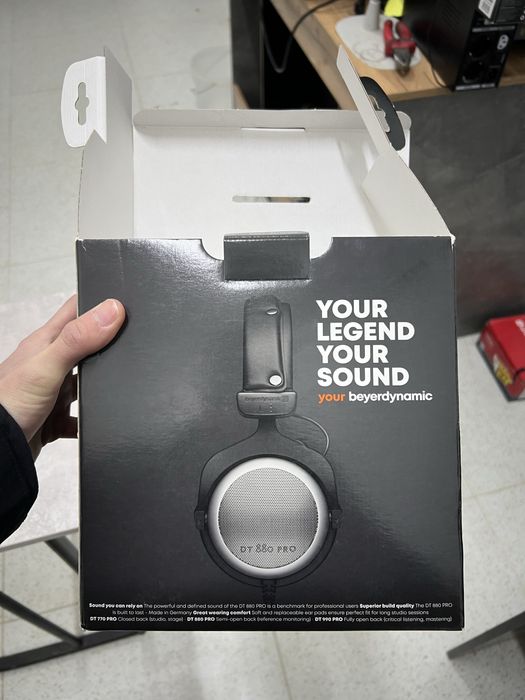 Beyerdynamic DT 880 PRO студиялық наушник