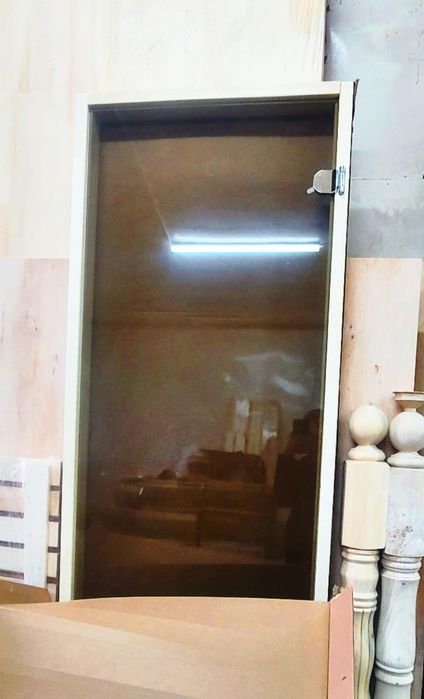 ДВЕРИ стеклянные, качественные для БАНИ