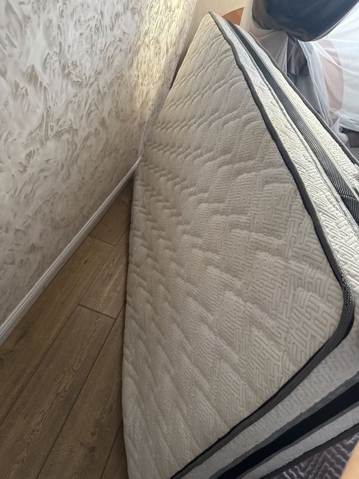 Матрац на кровать