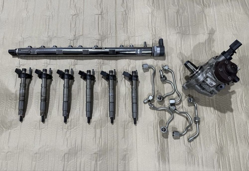 Kit injectie bmw x5 e70 x6 e71 3.0d 245 cai N57, 530d f10 730d f01 kit complet injectoare pompa 306 cai 535d f10 740d f01 f02 piese craiova