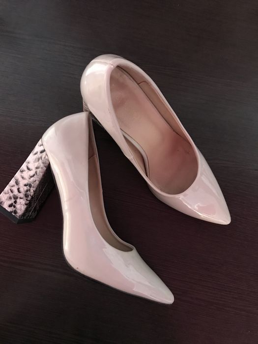 Туфли лакированные