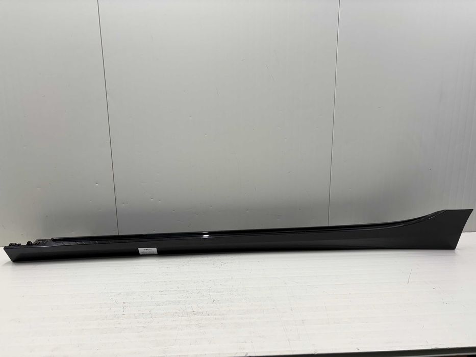 Ляв праг БМВ Ф40 Ф44 BMW F40 F44 Десен праг БМВ Ф40 Ф44 BMW F40 F44