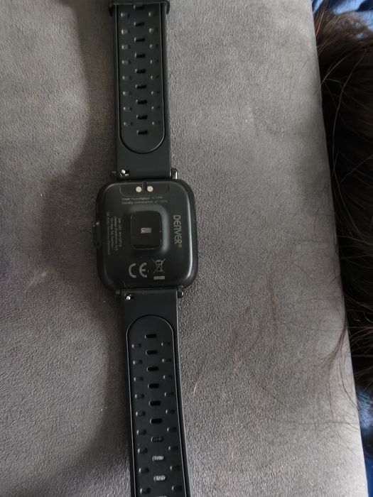 Smartwatch fara cartelă SIM