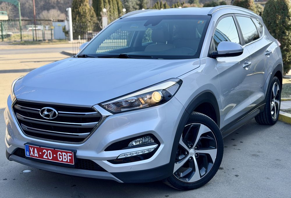 Hyundai Tucson 2016 Diesel 2.0 Euro 6 numere rosii valabile !!