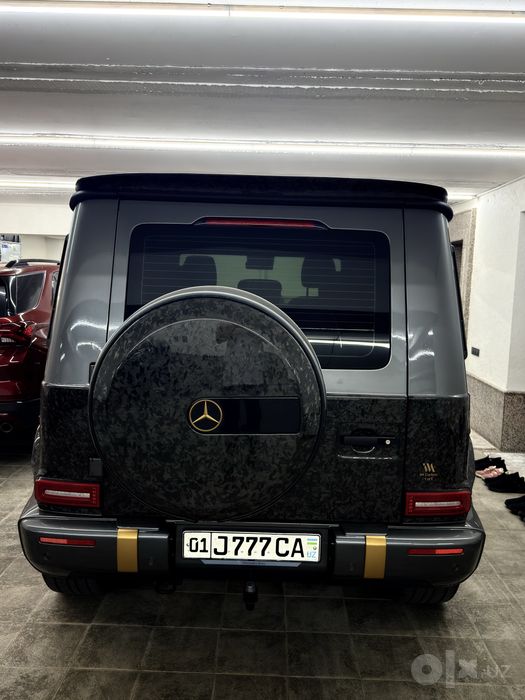 Mercedes benz g63 god 2024 probeg 17000