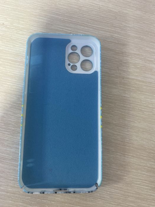 Чехол на 12 про