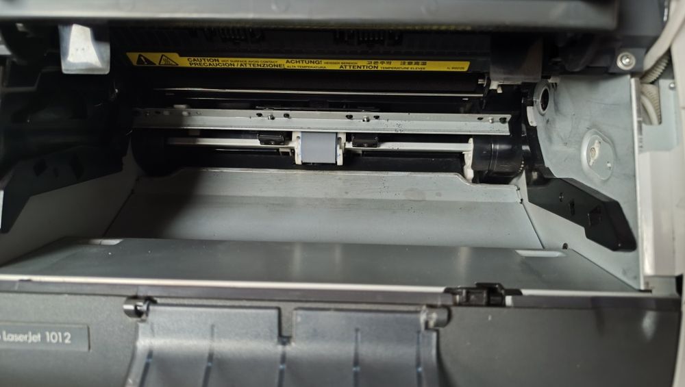 Продам принтер А4 HP LaserJet 1012