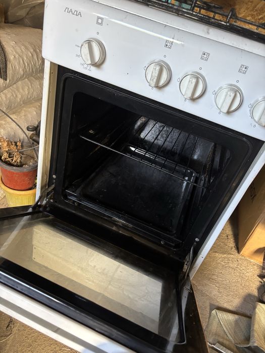 продам газовую плиту