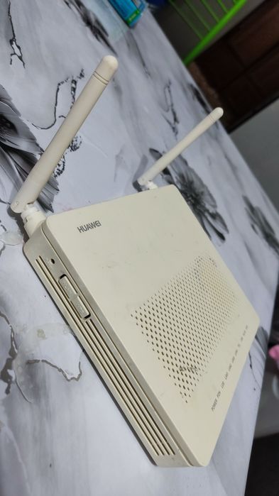 Wi-Fi роутер Huawei HG8546M GPON, оптика Uzonline