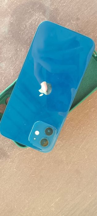 iphone 12, 75%,128гб